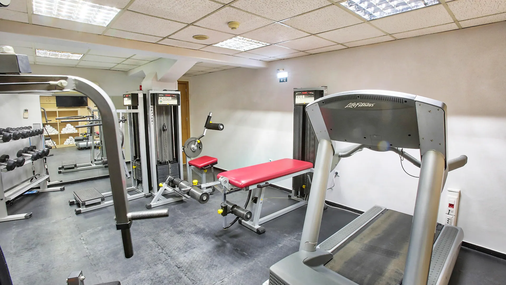 Capsis Astoria Heraklion 4*,